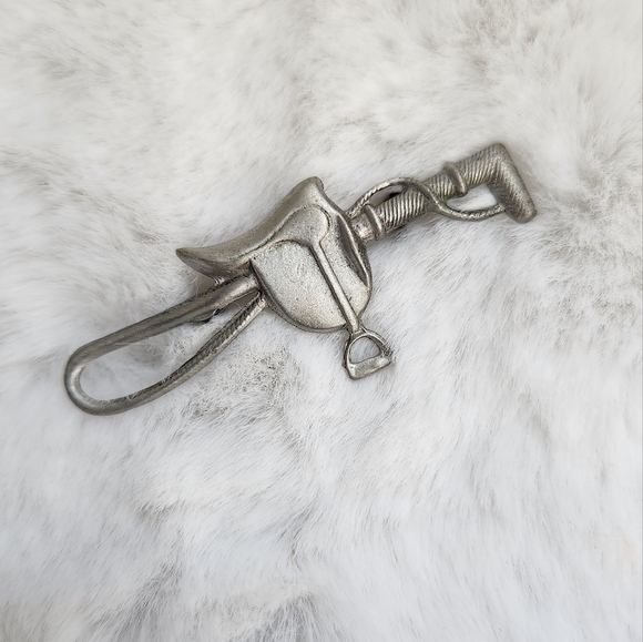 Vintage English Saddle Brooch - Picture 1 of 4